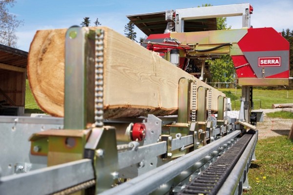 Scierie mobile - chantier de sciage de bois